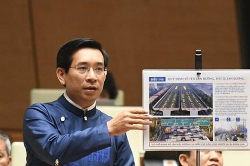 Đại biểu Nguyễn Văn Cảnh đề xuất 'điểm ngắm cảnh' trên đường cao tốc
