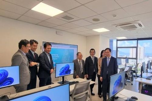 Samsung Việt Nam tặng ĐH Duy Tân phòng Lab gần 1,3 tỷ đồng đào tạo nhân tài công nghệ
