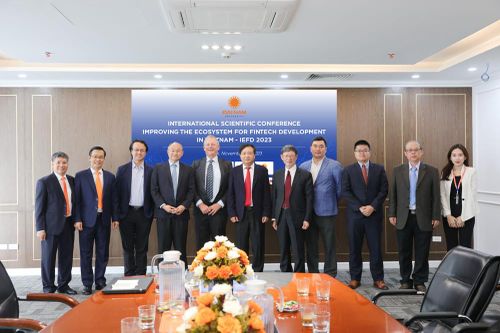 Bàn cách hoàn thiện hệ sinh thái phát triển Fintech tại Việt Nam