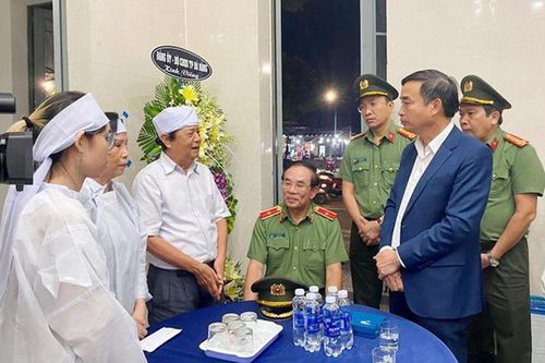 Đề xuất truy tặng Huân chương dũng cảm cho bảo vệ ngân hàng tử vong khi bắt cướp
