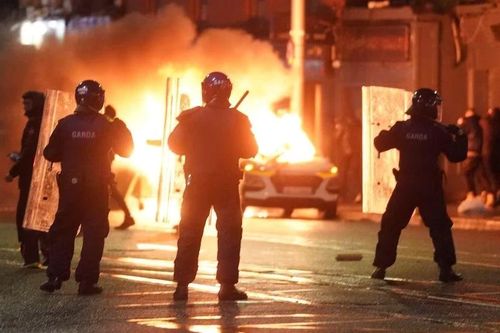 Ireland: 5 người bị thương do bị tấn công bằng dao