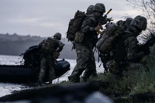 Mục tiêu then chốt Ukraine hướng đến sau khi vượt sông Dnipro