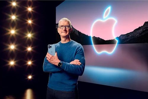 Tim Cook chưa bao giờ coi Steve Jobs là đối thủ