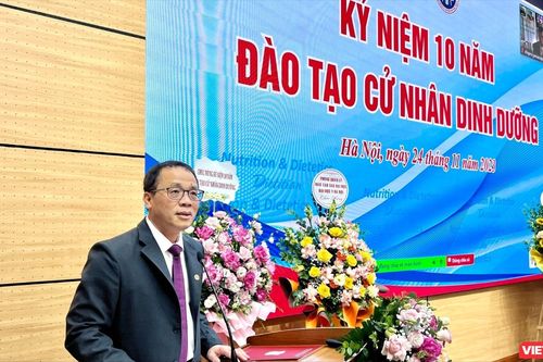 10 năm đào tạo cử nhân Dinh dưỡng: Thay đổi nhận thức về vai trò của dinh dưỡng trong điều trị