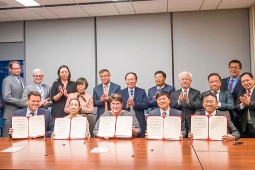 Hải Phòng bắt tay phát triển logistics với Cảng New York và New Jersey (Hoa Kỳ)