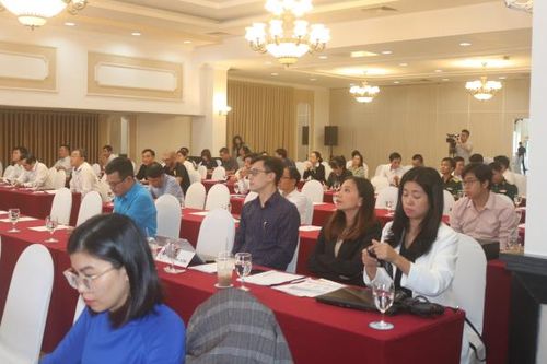 Hội thảo về chính sách phát triển kinh tế biển