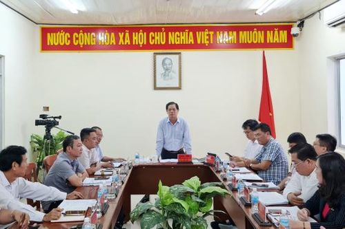 Chủ tịch UBND tỉnh Nguyễn Tấn Tuân tiếp công dân định kỳ tháng 11