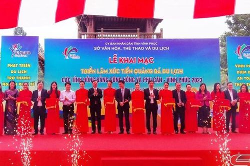 Sơn La tham gia Triển lãm xúc tiến quảng bá du lịch khu vực đồng bằng sông Hồng và phụ cận - Vĩnh Phúc năm 2023