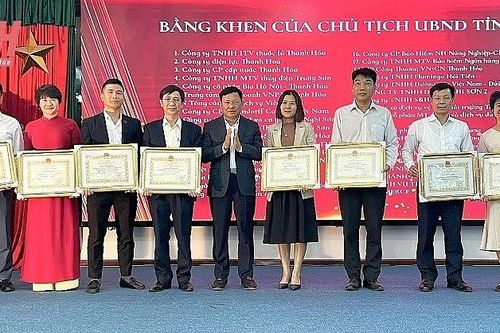 Thanh Hóa: Tuyên dương 97 doanh nghiệp, cá nhân thực hiện tốt pháp luật thuế