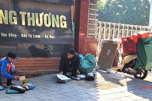 Hơn nửa dân số Việt Nam mua sắm online, cơ hội vàng để doanh nghiệp thoát 'cửa tử'