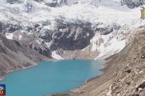Peru mất 56% diện tích sông băng