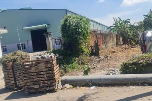Sau phản ánh của Chuyên đề Công an TPHCM, địa phương đã tháo dỡ hàng rào