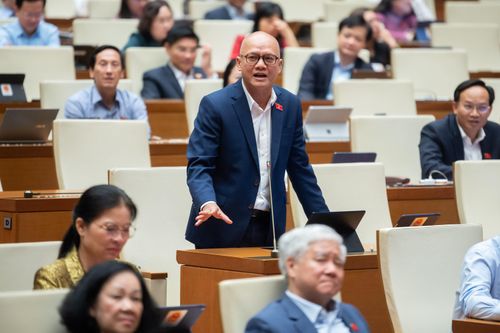 ĐBQH: Uống ly nước nho ngâm đường cho dễ tiêu hóa cũng bị xử phạt nồng độ cồn