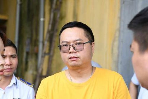 Triệt phá đường dây buôn ma túy giấu trong bao xi măng trị giá hơn 5,7 triệu USD
