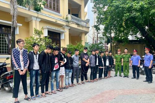 Công an TP Huế khởi tố 26 đối tượng gây rối trật tự, cố ý gây thương tích
