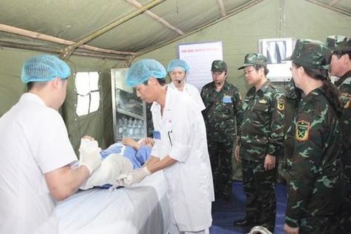 Sở Y tế diễn tập thành công Bệnh viện dã chiến trong khu vực phòng thủ tỉnh Ninh Bình năm 2023