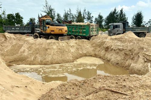 Chủ đầu tư Khu du lịch sinh thái Thiên Đàng khai thác, bán trái phép hàng ngàn khối cát