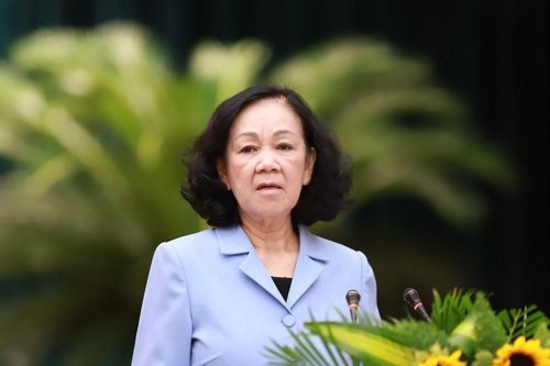 Ban Bí thư nghiêm cấm biếu, tặng quà tết lãnh đạo dưới mọi hình thức