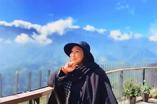NSND Bạch Tuyết tài sắc nhưng xế chiều vẫn sống một mình