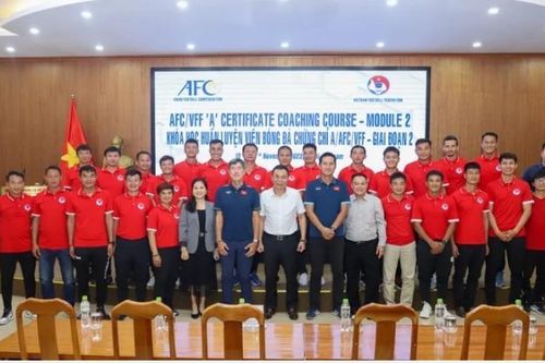 Nhiều HLV Việt Nam sắp đạt chứng chỉ A của AFC
