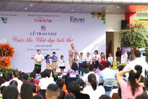 Lễ trao giải chung kết toàn quốc cuộc thi 'Chữ đẹp tuổi thơ' lần thứ nhất