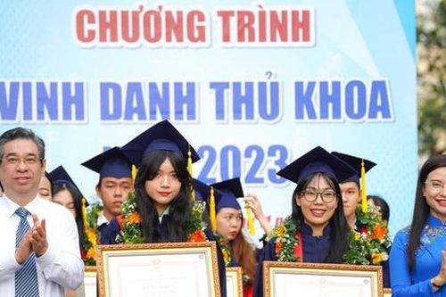 TPHCM tuyên dương, vinh danh 157 học sinh, sinh viên xuất sắc