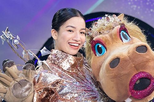Chung kết 'Ca sĩ mặt nạ': HippoHappy lộ diện khiến Trấn Thành, Tóc Tiên bật khóc