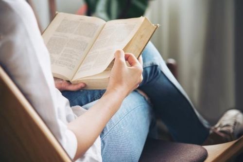 Công chức và văn hóa sách