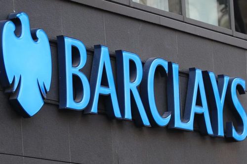 Nguy cơ mất việc đe dọa hàng nghìn nhân viên của Barclays