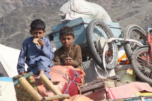 LHQ quan ngại về số phận các gia đình Afghanistan bị trục xuất khỏi Pakistan