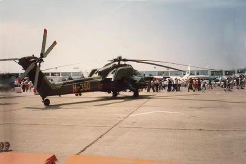 Nga nỗ lực hoàn thiện trực thăng tấn công Mi-28... 40 năm sau chuyến bay đầu tiên