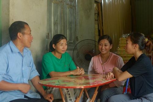 Gỡ áp lực sinh con trai cho phụ nữ Mông ở Mỏ Chì