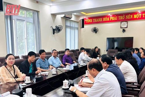 Tuyên truyền, vận động nông dân áp dụng canh tác lúa thân thiện với môi trường