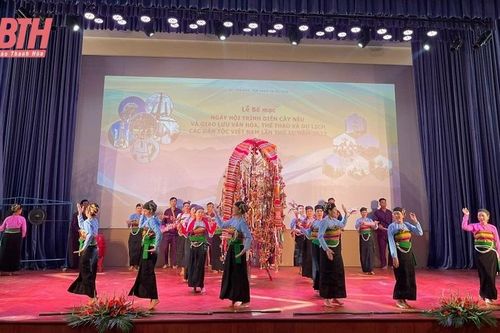 Thanh Hóa giành nhiều giải cao tại Ngày hội trình diễn cây Nêu