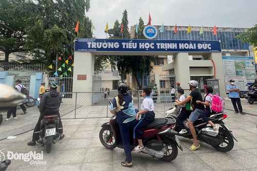 Trịnh Hoài Đức công thần nhiều công đức ( Bài 1)