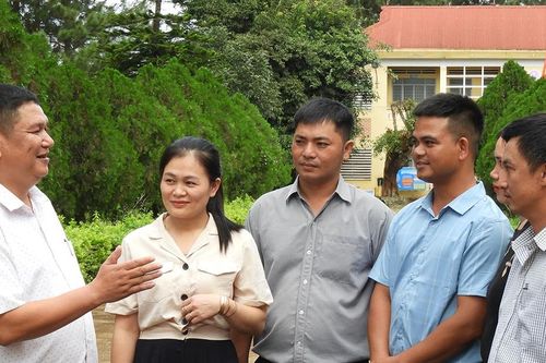 Ia Pết quyết tâm xây dựng Đảng bộ vững mạnh