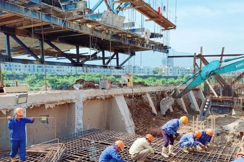 Tăng tốc thi công trên các công trường, dự án
