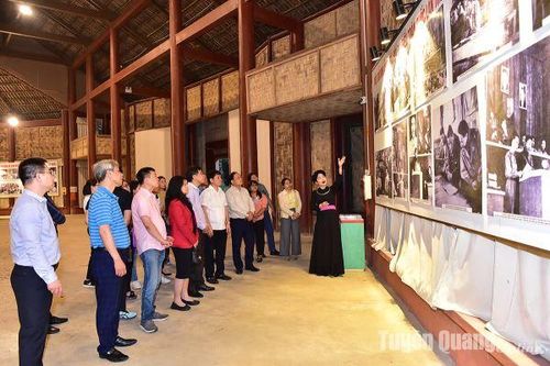 Đoàn công tác Ban Tổ chức Trung ương thăm Khu di tích Quốc gia đặc biệt Kim Bình