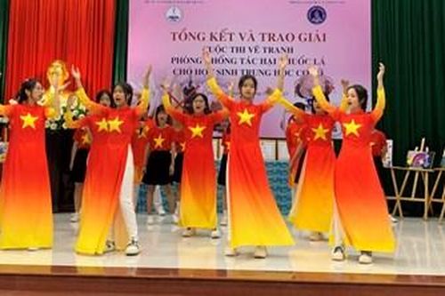 Trao giải cuộc thi vẽ tranh phòng chống thuốc lá