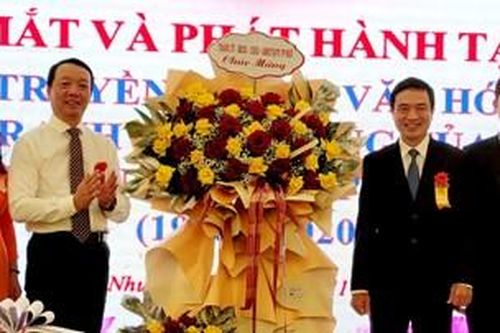 Ra mắt Tập sách Truyền thống văn hóa và đấu tranh cách mạng phường Phú Nhuận
