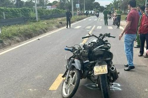 Hai xe máy đối đầu làm 3 thiếu niên tử vong thương tâm