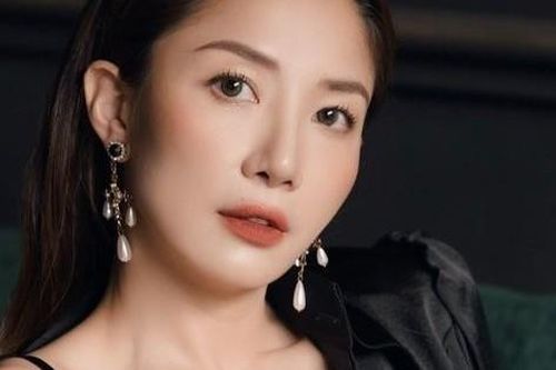 Minh Khuê độc thân ở tuổi 38: 'Kết hôn, sinh con mà không hạnh phúc thì thà tôi ở một mình'