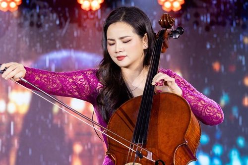 Nghệ sĩ Hà Miên thăng hoa trong đêm nhạc Cello lãng mạn