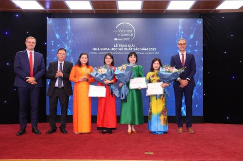 L'Oreál - UNESCO vinh danh ba nhà khoa học nữ xuất sắc năm 2023