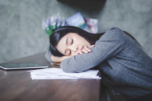 Ba 'không' khi ngủ trưa tốt cho sức khỏe
