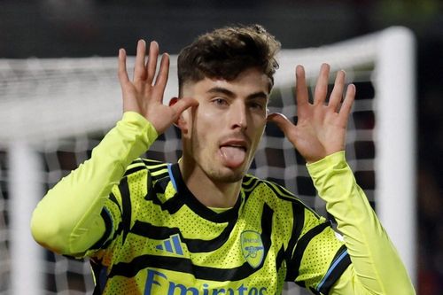 Kai Havertz lóe sáng, Arsenal chiếm ngôi đầu Ngoại hạng Anh