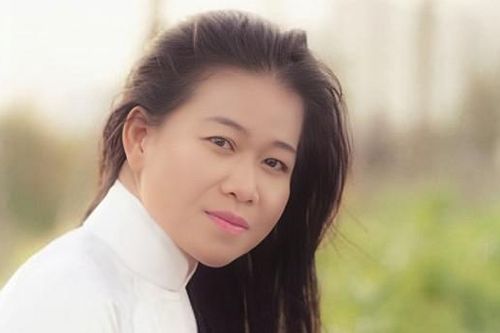 Ca sĩ Thái Trân gọi chồng, con trai dặn dò trước khi qua đời ở tuổi 44