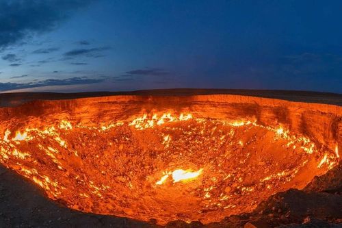 Bí ẩn về 'Cánh cổng Địa ngục' cháy liên tục hàng chục năm qua ở Turkmenistan