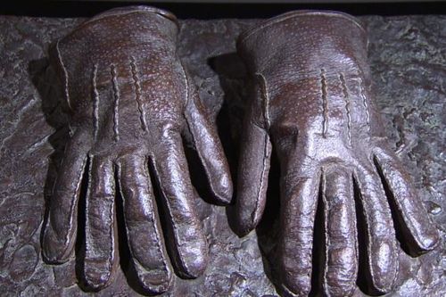Chiến dịch táo bạo của Mossad bắt cóc chủ mưu thảm họa Holocaust - Kỳ 3