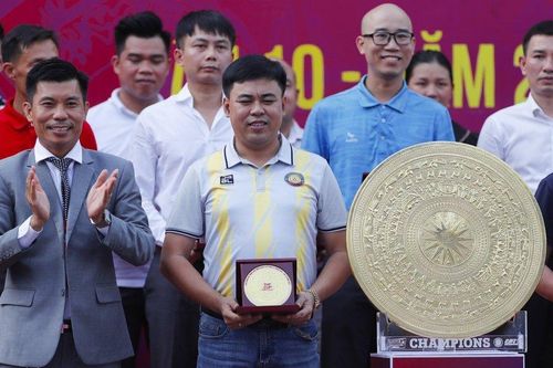 Sôi động ngày khai mạc Giải bóng đá vô địch Thanh Hóa miền Nam lần 10